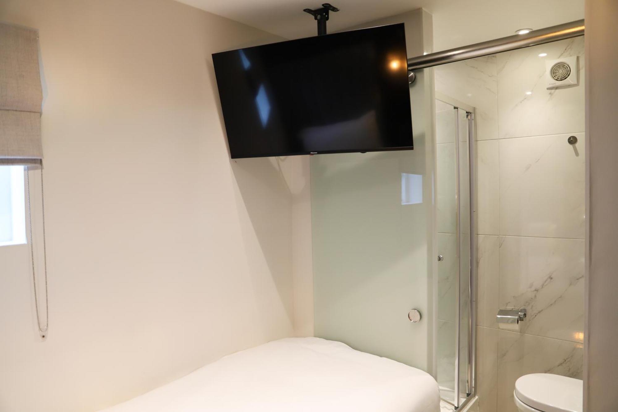 Rove Hotel London Paddington Экстерьер фото